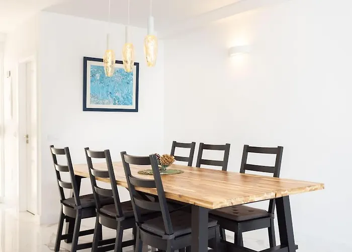 Dialez Holidays - Rebecca Holiday home