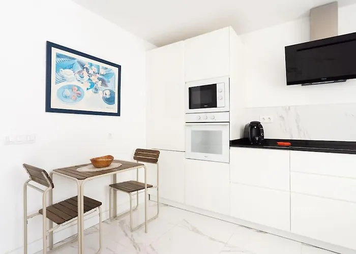 Dialez Holidays - Rebecca Holiday home *