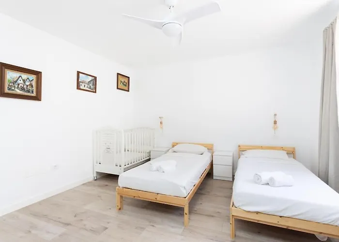 Dialez Holidays - Rebecca Holiday home Playa de las Americas (Tenerife)