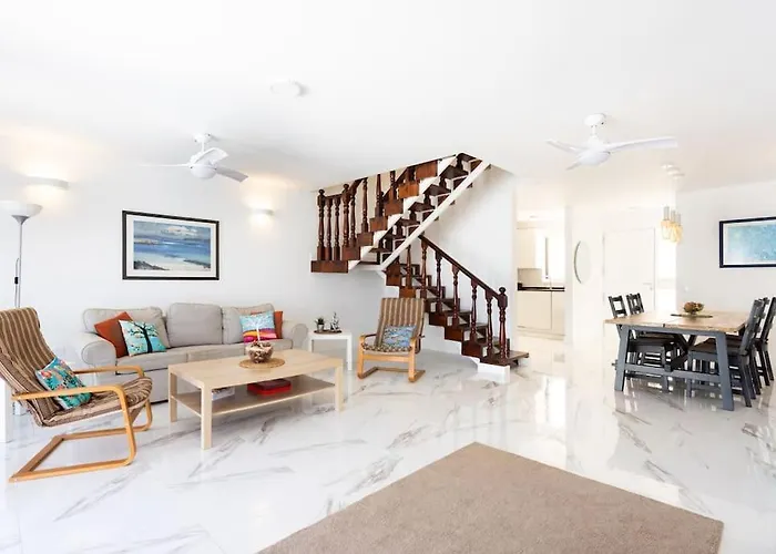 Dialez Holidays - Rebecca Holiday home Playa de las Americas (Tenerife)