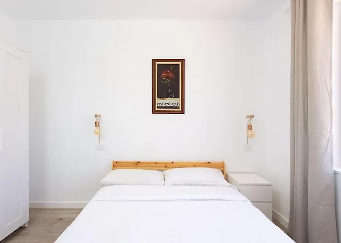 Dialez Holidays - Rebecca Holiday home