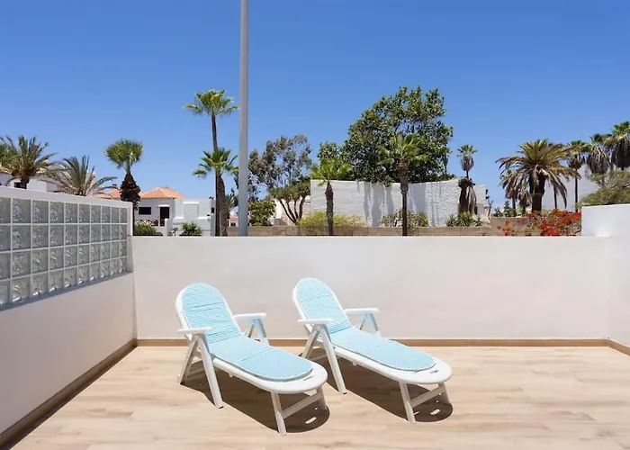 Dialez Holidays - Rebecca Holiday home