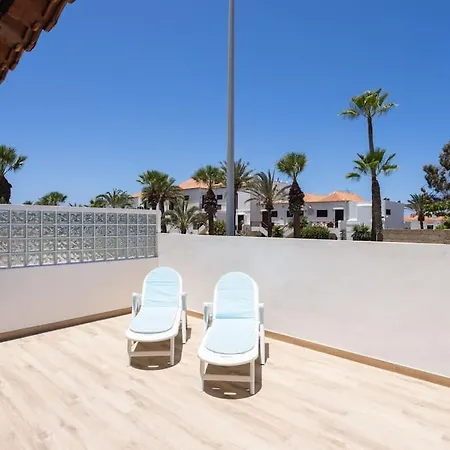 Dialez Holidays - Rebecca