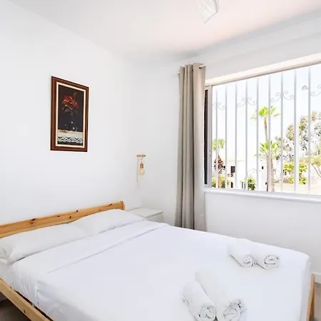 Semesterbostad Dialez Holidays - Rebecca *