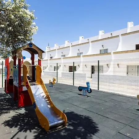 بيت للعطل Dialez Holidays - Rebecca *