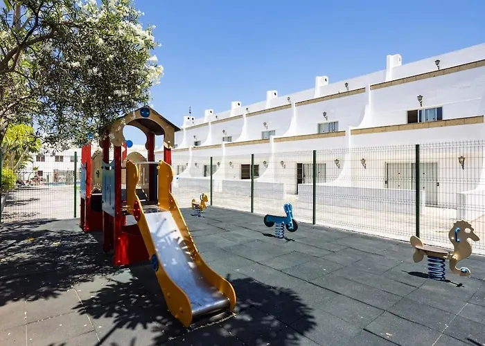 Semesterbostad Dialez Holidays - Rebecca *