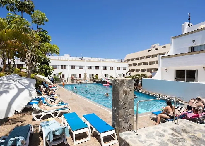 Dialez Holidays - Rebecca *