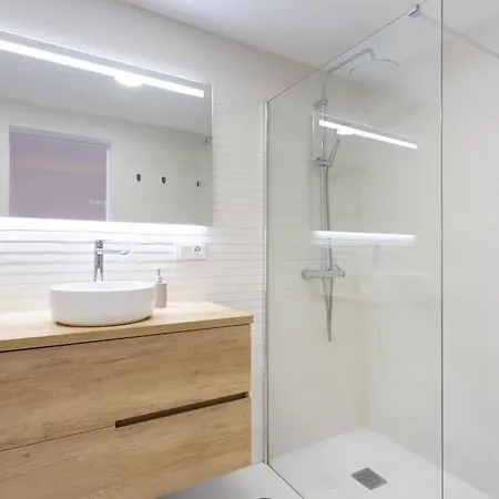 Dialez Holidays - Rebecca * Πλάγια ντε λας Αμέρικας